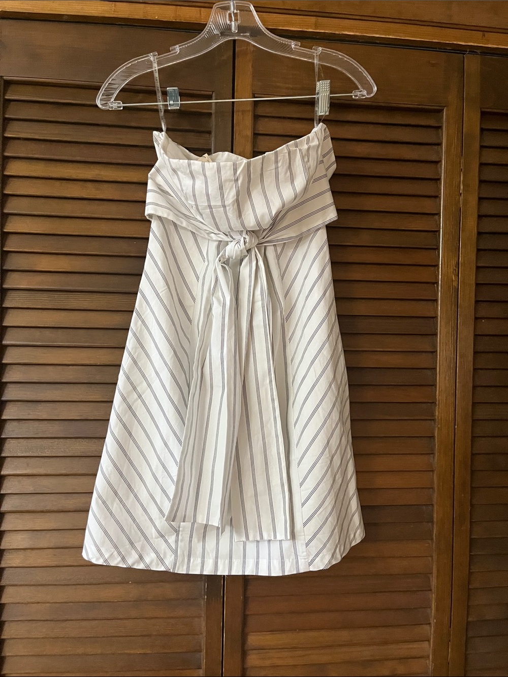 Striped Tie-Waist Strapless Dress in White and Gray